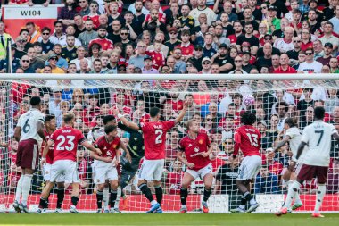 Riccardo Calafiori Premier Lig maçında Manchester United 'a karşı Old Trafford, Manchester, Birleşik Krallık' ta 17 Ağustos 2025 'te 0-1 berabere kaldı.