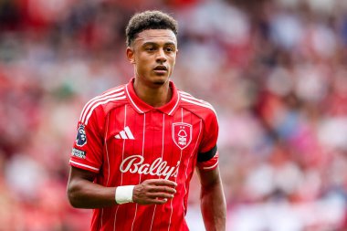 Nottingham Ormanı 'ndan Dan Ndoye 17 Ağustos 2025' te Nottingham Forest, Brentford 'a karşı oynanan Premier Lig karşılaşmasında görülüyor.