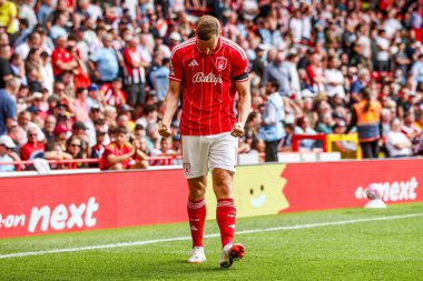 Nottingham Ormanı 'ndan Chris Wood, Nottingham City Ground, Nottingham, İngiltere' de oynanan Premier League maçında 3-0 'lık galibiyetini kutluyor.