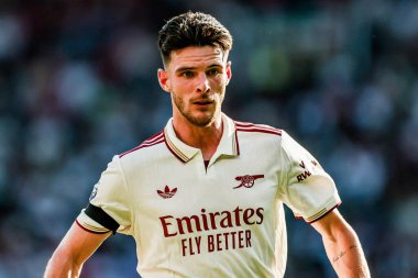 Arsenal 'den Declan Rice, Manchester United ve Arsenal maçında 17 Ağustos 2025' te Old Trafford, Manchester, İngiltere 'de karşı karşıya geldi.