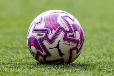 Puma Orbita Maçı Premier Lig Parlak Futbolu Premier Lig maçı sırasında Nottingham Forest 'in Brentford' a karşı oynadığı City Ground, Nottingham, İngiltere, 17 Ağustos 2025