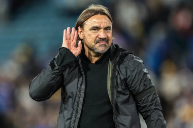 Leeds United takımından Daniel Faroe, 18 Ağustos 2025 'te Leeds United' ın Everton 'a karşı oynadığı Premier League maçında zaferi kutluyor.