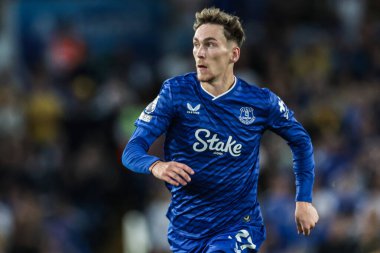 Everton 'dan James Garner Premier League maçı sırasında Leeds United Everton' a karşı Elland Road, Leeds, İngiltere, 18 Ağustos 2025