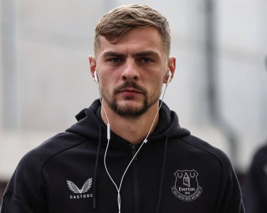 Everton 'dan Kiernan Dewsbury-Hall Premier League maçı sırasında 18 Ağustos 2025' te Leeds United Everton 'a karşı Elland Road, Leeds, Birleşik Krallık' a geldi.