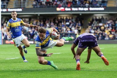 Leeds Rhinos takımından Chris Hankinson, 21 Ağustos 2025 tarihinde Leeds Stadyumu 'nda oynanan Betfred Süper Lig 23.