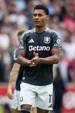 Aston Villa takımından Ollie Watkins Premier Lig maçında Brentford - Aston Villa maçı sırasında Gtech Community Stadyumu, Londra, 23 Ağustos 2025
