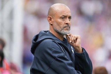 Nuno Espirito Santo Premier League maçı sırasında Nottingham Ormanı Müdürü Kristal Saray, Nottingham Ormanı 'na karşı Selhurst Park, Londra, 24 Ağustos 2025