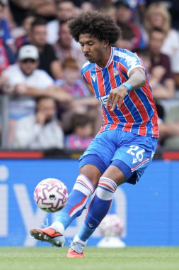 Kristal Saray 'dan Chris Richards Premier Lig maçı sırasında Kristal Saray, Nottingham Ormanı' na karşı Selhurst Park, Londra, 24 Ağustos 2025