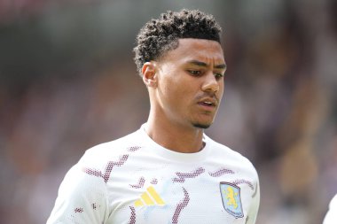 Aston Villa 'dan Ollie Watkins Premier Lig karşılaşması öncesinde Brentford, Aston Villa' ya karşı Gtech Community Stadyumu, Londra, 23 Ağustos 2025