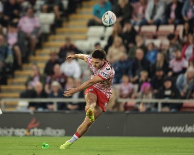 Leigh Leoparları 'ndan Ben McNamara, 22 Ağustos 2025' te Leigh Spor Köyü 'nde oynanan Betfred Süper Lig 23. Raundunda Leigh Leopards - Salford Red Devils maçında gol attı.