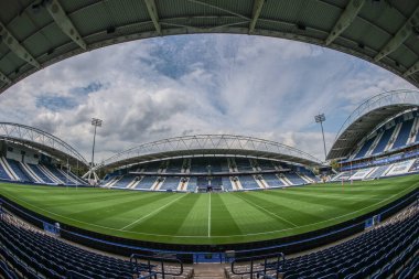 24 Ağustos 2025 'te Accu Stadyumu, Huddersfield, Birleşik Krallık' ta oynanan Betfred Süper Lig 23. Maçı öncesinde Accu Stadyumu 'nun genel bir görüntüsü Huddersfield Giants vs Warrington Wolves' a karşı.