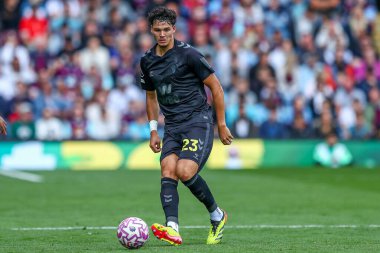 Jensen Seelt Premier Lig maçı sırasında Burnley ile Sunderland arasında oynanan Turf Moor, Burnley, İngiltere, 23 Ağustos 2025