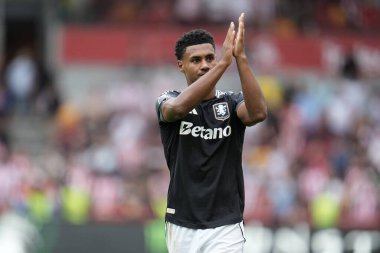 Aston Villa takımından Ollie Watkins Premier Lig maçında Brentford - Aston Villa maçı sırasında Gtech Community Stadyumu, Londra, 23 Ağustos 2025