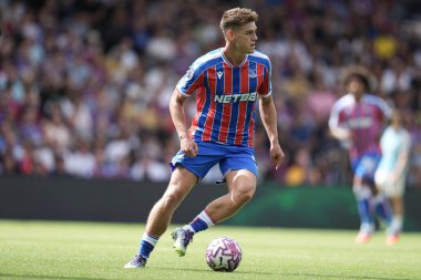 Kristal Saray 'dan Justin Devenny Premier Lig maçı sırasında Kristal Saray, Nottingham Ormanı' na karşı Selhurst Park, Londra, 24 Ağustos 2025