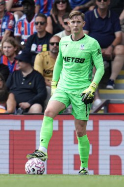 Kristal Saray 'dan Dean Henderson Premier Lig maçı sırasında Kristal Saray, Nottingham Ormanı' na karşı Selhurst Park, Londra, 24 Ağustos 2025