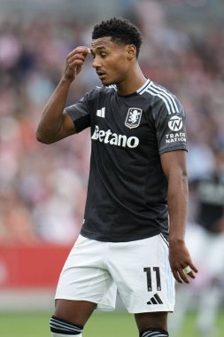 Aston Villa takımından Ollie Watkins Premier Lig maçında Brentford - Aston Villa maçı sırasında Gtech Community Stadyumu, Londra, 23 Ağustos 2025