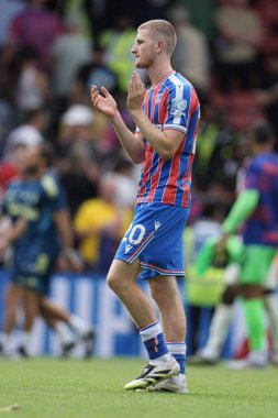 Kristal Saray 'dan Adam Wharton Premier Lig maçı sırasında Kristal Saray, Nottingham Ormanı' na karşı Selhurst Park, Londra, 24 Ağustos 2025