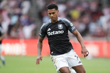Aston Villa takımından Ollie Watkins Premier Lig maçında Brentford - Aston Villa maçı sırasında Gtech Community Stadyumu, Londra, 23 Ağustos 2025