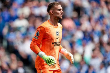 Brighton & Hove Albion takımından Bart Verbruggen, Premier League maçında Everton, Brighton ve Hove Albion 'a karşı 24 Ağustos 2025' te Liverpool 'daki Hill Dickinson Stadyumu' nda maç yaptı.
