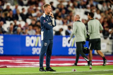 West Ham United takımlarının 22 Ağustos 2025 'te Londra' daki Londra Stadyumu 'nda oynanan Premier League maçında West Ham United' ın Chelsea 'ye karşı kaybetmesi üzerine Graham Potter üzgün görünüyor.