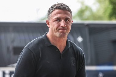 Sam Burgess Warrington Wolves 'un baş antrenörü Betfred Süper Lig 23. Raundu' nda Huddersfield Giants ve Warrington Wolves 'a karşı Accu Stadyumu, Huddersfield, Birleşik Krallık, 24 Ağustos 2025