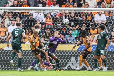 Hull City 'den Oliver McBurnie kaleye gidiyor. Ancak Blackburn' den Balzs Tth, 21 Ağustos 2025 'te MKM Stadyumu' nda oynanan Sky Bet Şampiyonası maçında Blackburn Rovers 'a karşı kurtardı.