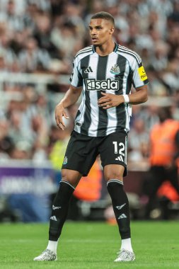 Newcastle United takımından Malick Thiaw Premier League maçında Newcastle United Liverpool 'a karşı St. James' s Park, Newcastle, İngiltere, 25 Ağustos 2025