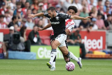 Premier Lig maçı sırasında Brentford, Aston Villa 'ya karşı Gtech Community Stadyumu, Londra, 23 Ağustos 2025