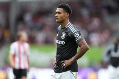 Aston Villa takımından Ollie Watkins Premier Lig maçında Brentford - Aston Villa maçı sırasında Gtech Community Stadyumu, Londra, 23 Ağustos 2025