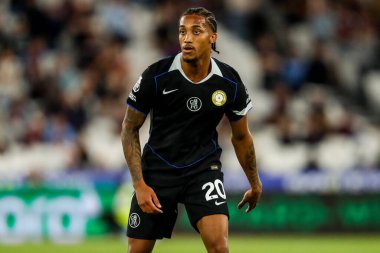 Joao Pedro Premier Lig karşılaşmasında Chelsea 'nin eylemine katıldı. West Ham United, Chelsea' ye karşı Londra Stadyumu, Londra, 22 Ağustos 2025