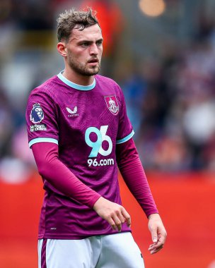 Burnley 'den Jacob Bruun Larsen Premier Lig maçı sırasında Burnley, Burnley' e karşı Turf Moor, Burnley, İngiltere, 23 Ağustos 2025