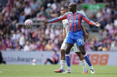 Kristal Saray 'dan Jean-Philippe Mateta ve Nottingham Ormanı' ndan Murillo Premier Lig maçı sırasında Nottingham Ormanı 'na karşı Selhurst Park, Londra, 24 Ağustos 2025