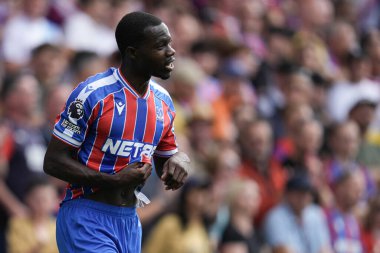 Kristal Saray 'dan Tyrick Mitchell Premier Lig maçı sırasında Nottingham Ormanı' na karşı Selhurst Park, Londra, 24 Ağustos 2025