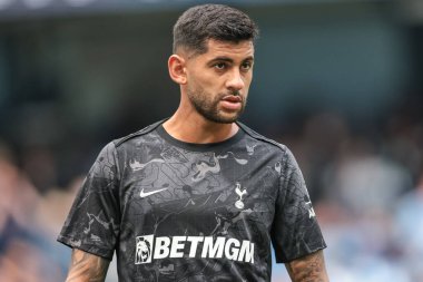 Tottenham Hotspur 'dan Mohammed Kudus Premier League maçında ısınma turunda Manchester City ile Tottenham Hotspur arasındaki maçta Etihad Stadyumu, Manchester, İngiltere, 23 Ağustos 2025