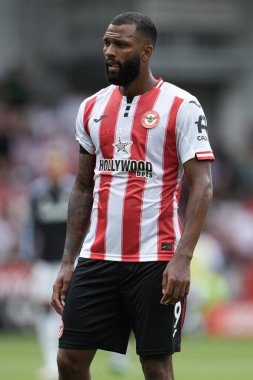 Brentford 'dan Igor Thiago Premier League maçı sırasında Brentford, Aston Villa' ya karşı Gtech Community Stadyumu, Londra, 23 Ağustos 2025