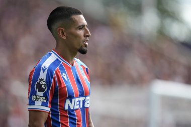 Kristal Saray 'dan Daniel Munoz Premier Lig maçı sırasında Kristal Saray ile Nottingham Ormanı arasındaki Selhurst Park, Londra, 24 Ağustos 2025