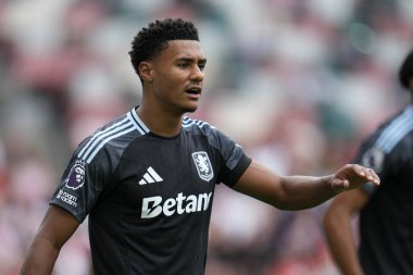 Aston Villa takımından Ollie Watkins Premier Lig maçında Brentford - Aston Villa maçı sırasında Gtech Community Stadyumu, Londra, 23 Ağustos 2025