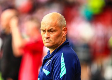 Alex Neil Millwall, Gök İddia Şampiyonası maçında teknik direktör Sheffield United 'a karşı Millwall Bramall Lane, Sheffield, İngiltere, 23 Ağustos 2025