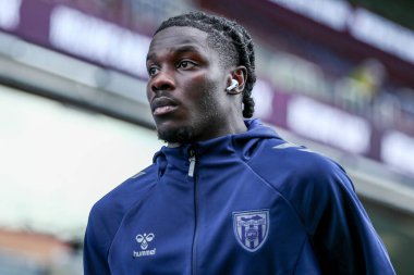 Sunderland 'dan Eliezer Mayenda, 23 Ağustos 2025' te Burnley ile Sunderland arasındaki Premier Lig karşılaşması öncesinde stadyuma geldi.