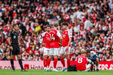 Arsenal 'den Martin Odegaard, 23 Ağustos 2025' te Londra 'daki Emirates Stadyumu' nda oynanan Premier League maçında sakatlandı.