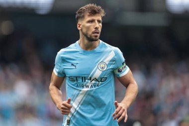 Manchester City ile Tottenham Hotspur arasındaki Premier League maçı sırasında Manchester City 'den Ruben Dias, Etihad Stadyumu, Manchester, İngiltere, 23 Ağustos 2025