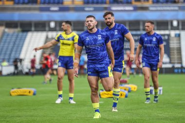 Warrington Wolves takımından Danny Walker, Betfred Süper Lig 23. Raundda oynanan Huddersfield Giants - Warrington Wolves maçında ısınma turunda 24 Ağustos 2025 'te Accu Stadyumu, Huddersfield, Birleşik Krallık' ta karşı karşıya geldi.