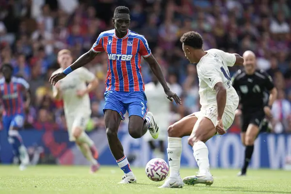 Premier Lig maçı sırasında Kristal Saray, Nottingham Ormanı 'na karşı Selhurst Park, Londra, 24 Ağustos 2025