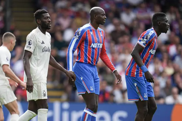 Premier Lig maçı sırasında Kristal Saray, Nottingham Ormanı 'na karşı Selhurst Park, Londra, 24 Ağustos 2025