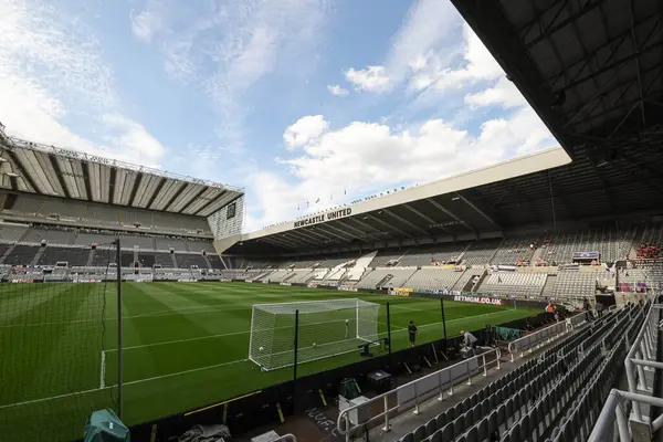 Premier Lig maçı sırasında St James Park 'ın genel görünümü Newcastle United' a karşı Liverpool St.James 's Park, Newcastle, İngiltere, 25 Ağustos 2025