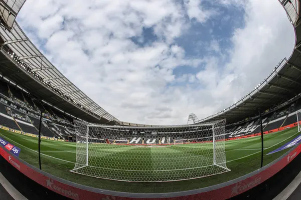 MKM Stadyumu, Gök İddia Şampiyonası öncesinde Hull City, Blackburn Rovers 'a karşı MKM Stadyumu, Hull, Birleşik Krallık, 23 Ağustos 2025