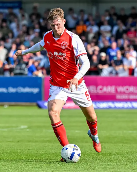 Fleetwood Town takımından Finley Potter, Fleetwood Town - Oldham Athletic maçında 23 Ağustos 2025 'te Highbury Stadyumu, Fleetwood' da karşılaşacak.