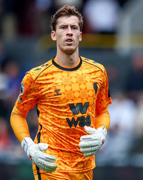 Sunderland 'dan Robin Roefs Premier Lig maçı sırasında Burnley, Sunderland' a karşı Turf Moor, Burnley, İngiltere, 23 Ağustos 2025