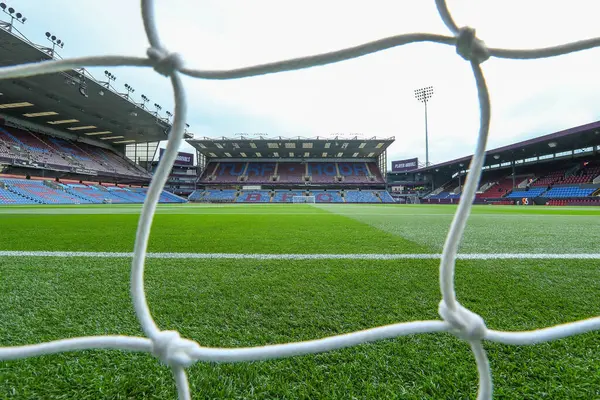 23 Ağustos 2025 'te Burnley, Burnley, İngiltere' deki Turf Moor 'da oynanan Premier Lig karşılaşması öncesinde Çim Mağribi' nin genel görünümü