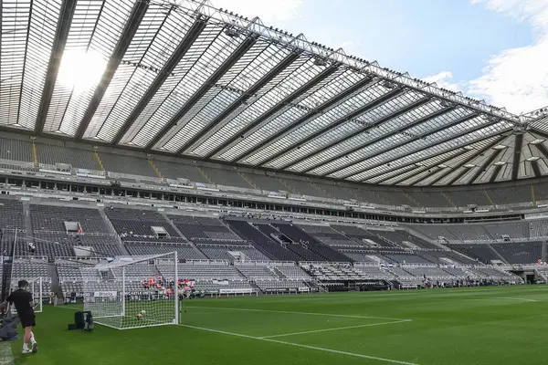 Premier Lig maçı sırasında St James Park 'ın genel görünümü Newcastle United' a karşı Liverpool St.James 's Park, Newcastle, İngiltere, 25 Ağustos 2025